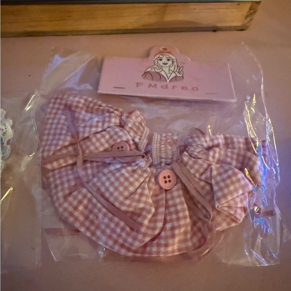 Labubu dress (pink cherry)